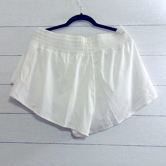 Aerie Skort with Pockets NWT - Picture 2 of 2